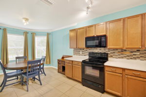 Breakfast Nook 3 of 3