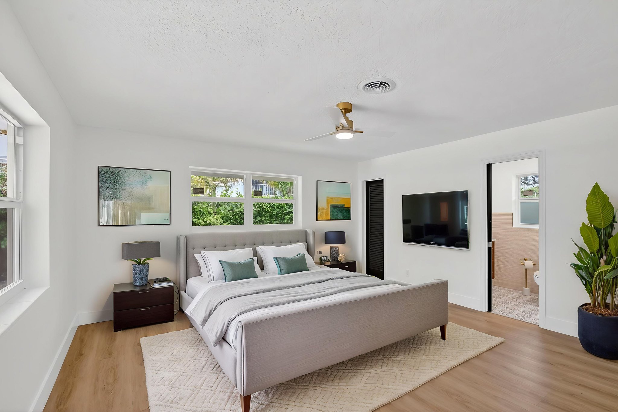 1221 Singer Dr (31) virtually staged.jpeg