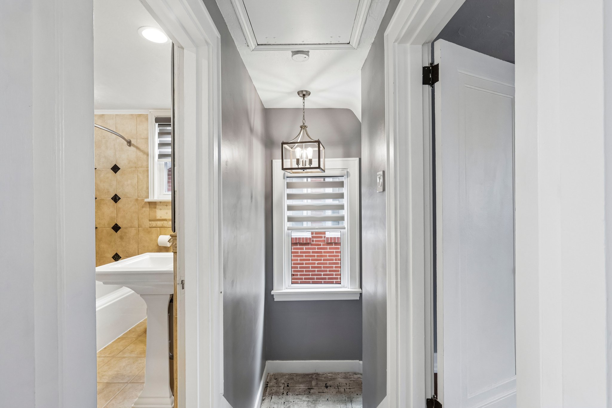 Trevanion Ave-S1007-036.jpg