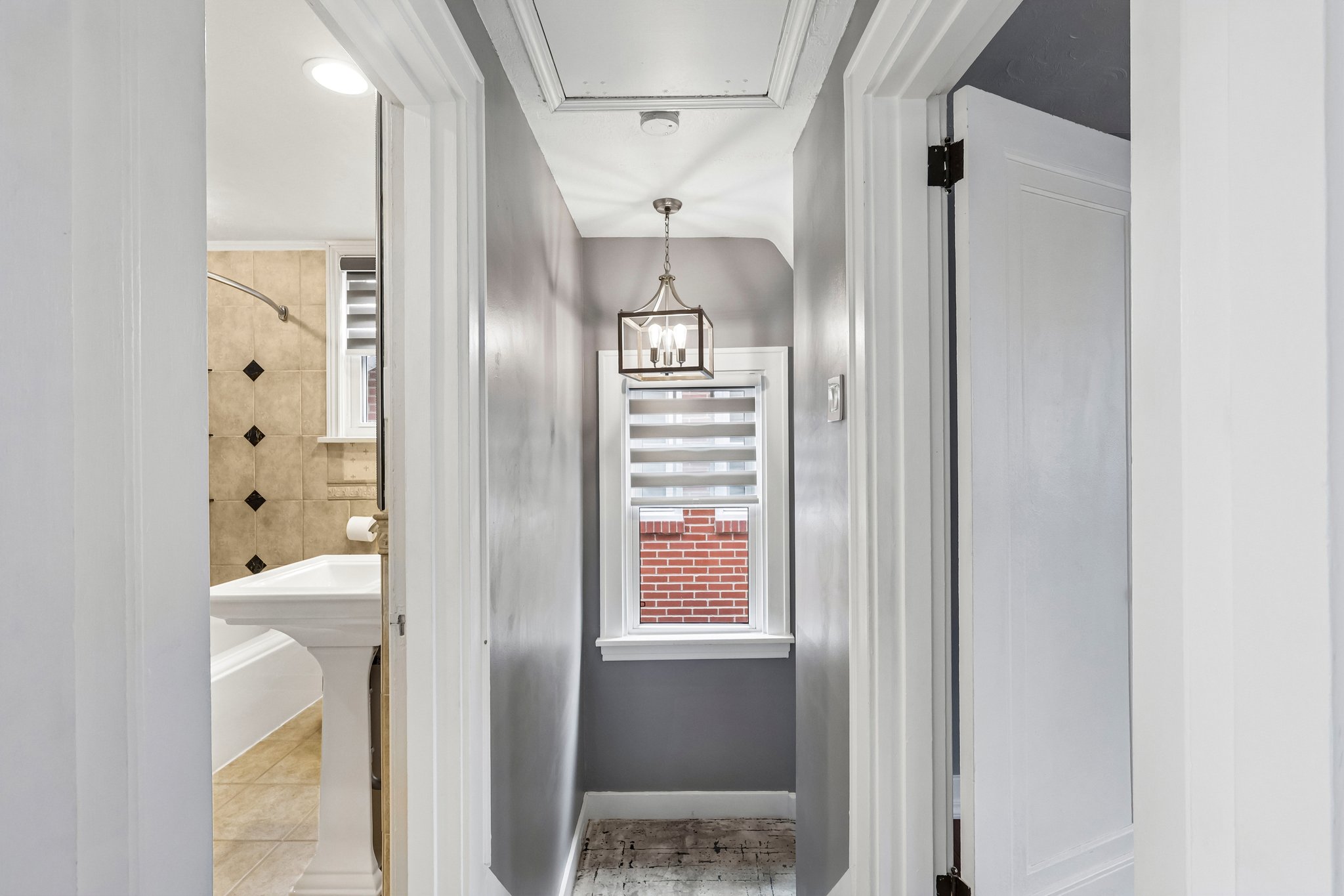 Trevanion Ave-S1007-036r.jpg