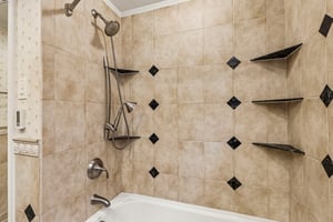 Trevanion Ave-S1007-031r.jpg