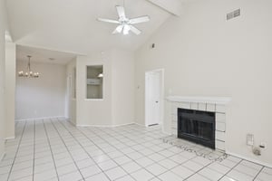 Wheatfield Dr-S2208-008.jpg