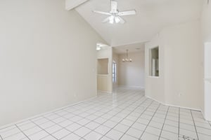 Wheatfield Dr-S2208-009.jpg