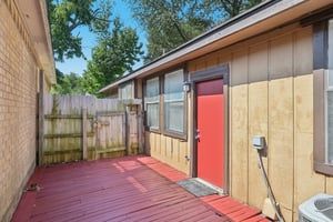 Wheatfield Dr-S2208-027.jpg