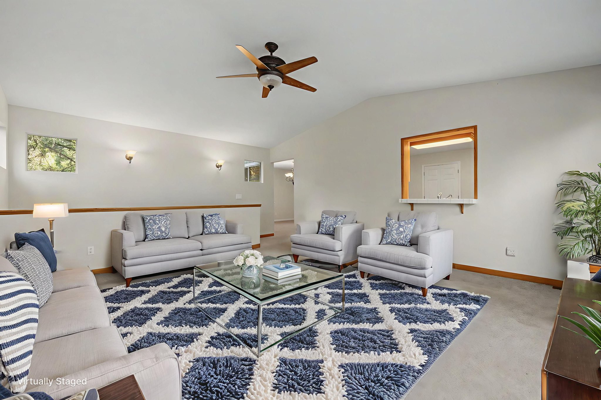 DSC03942 virtually staged.jpeg