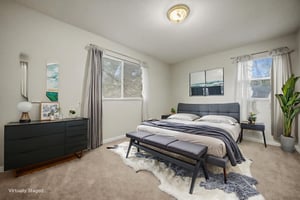 DSC03984 virtually staged.jpeg