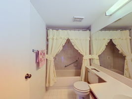  Photo 39