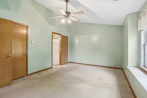 Laurelwood Ct-S0108-014.jpg