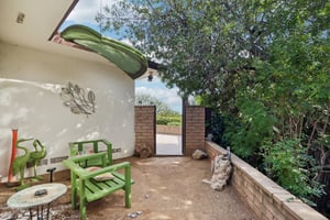 Sarazen Pl-S2901-012.jpg