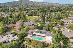 Sarazen Pl-S2901-020.jpg