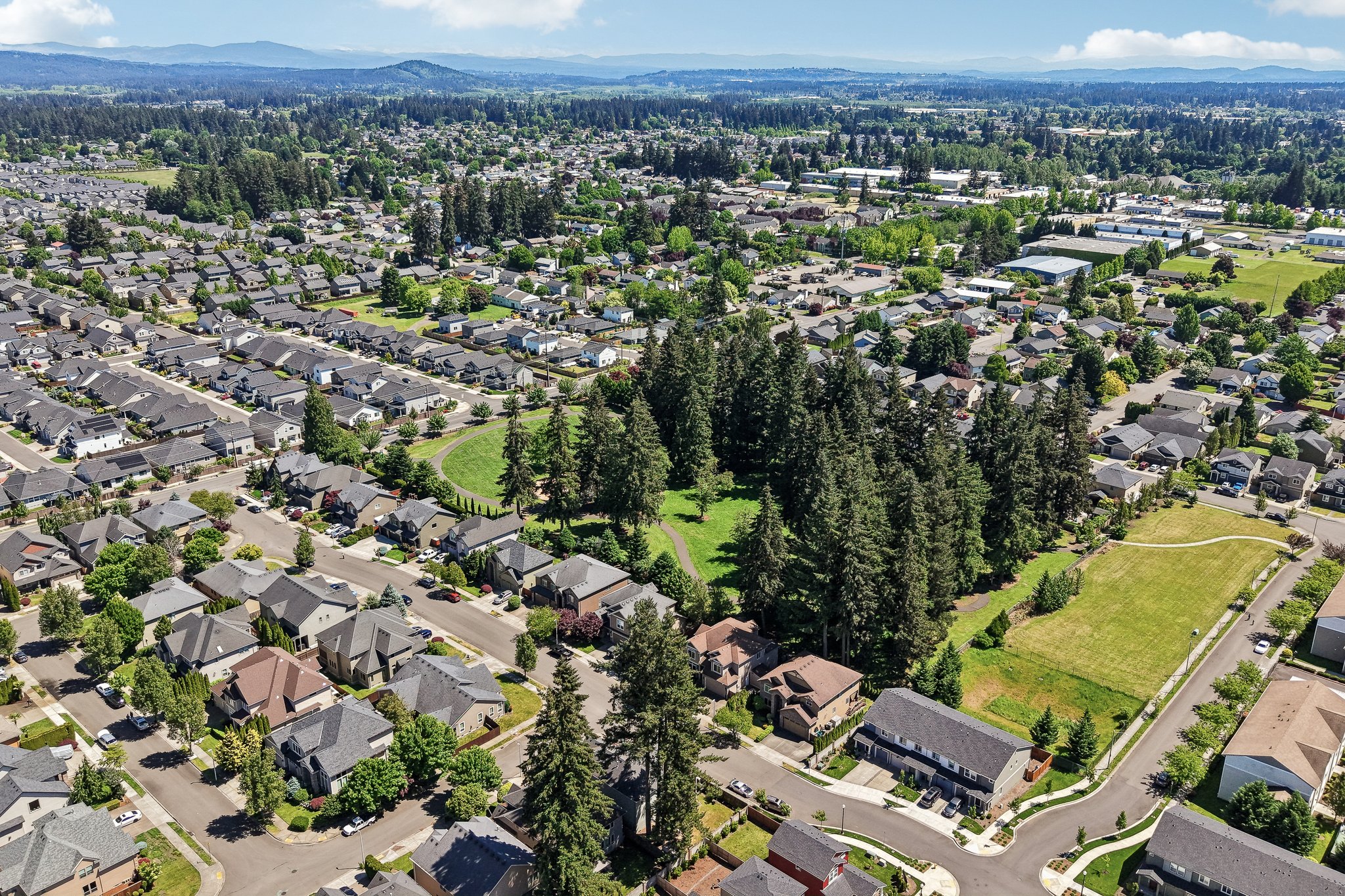 NE 104th St-S1905-088r.jpg