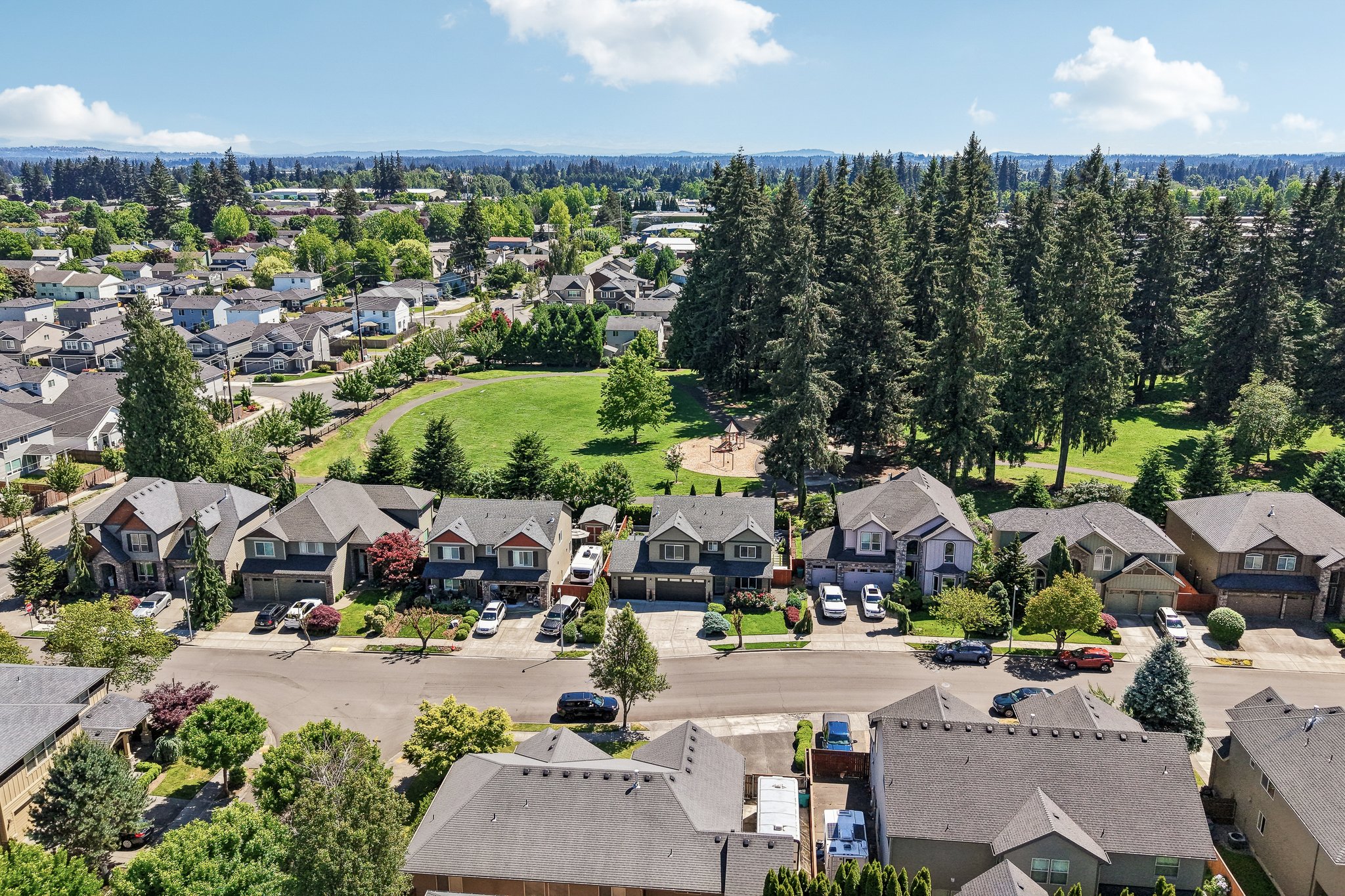 NE 104th St-S1905-094r.jpg