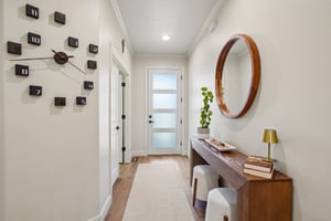 NE 104th St-S1905-009.jpg