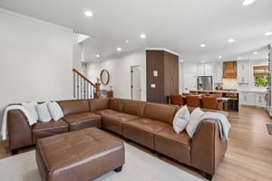 NE 104th St-S1905-016.jpg