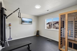 NE 104th St-S1905-036.jpg