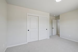 NE 104th St-S1905-041.jpg
