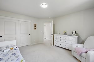 NE 104th St-S1905-059.jpg