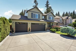 NE 104th St-S1905-003r.jpg