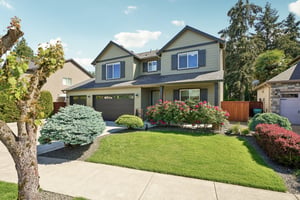 NE 104th St-S1905-005r.jpg
