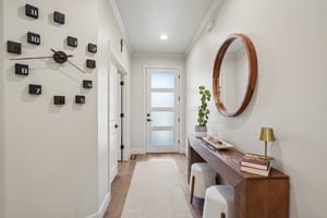 NE 104th St-S1905-009r.jpg