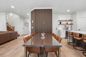 NE 104th St-S1905-021r.jpg