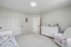 NE 104th St-S1905-059r.jpg