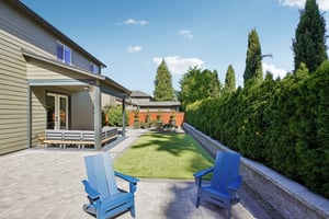 NE 104th St-S1905-076r.jpg