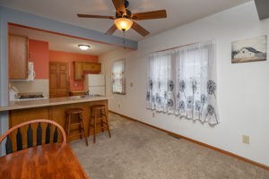 08-Dining Room