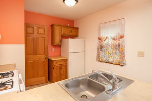 11-Kitchen