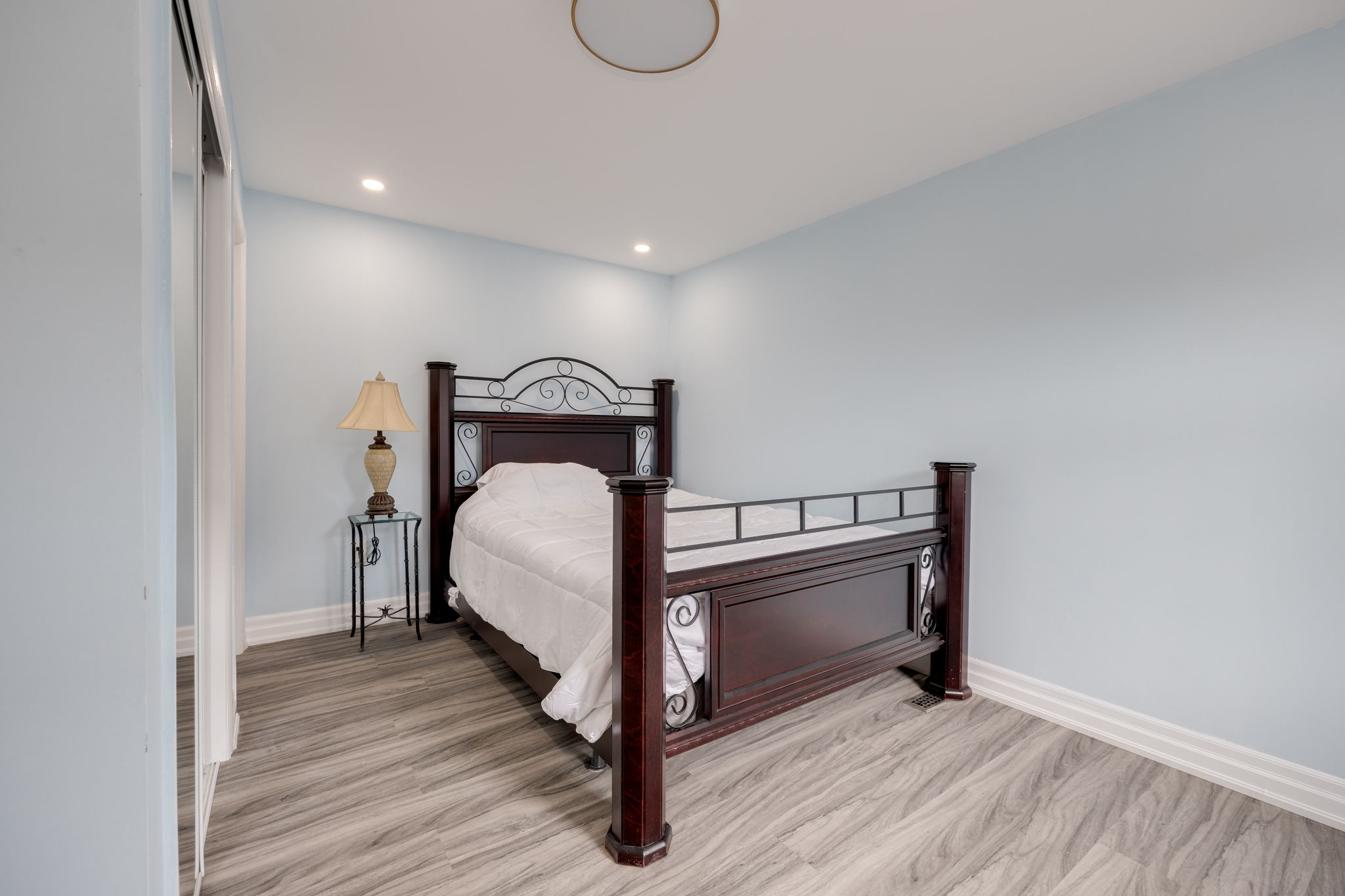 Toronto property showcase — delivered property photograph 18