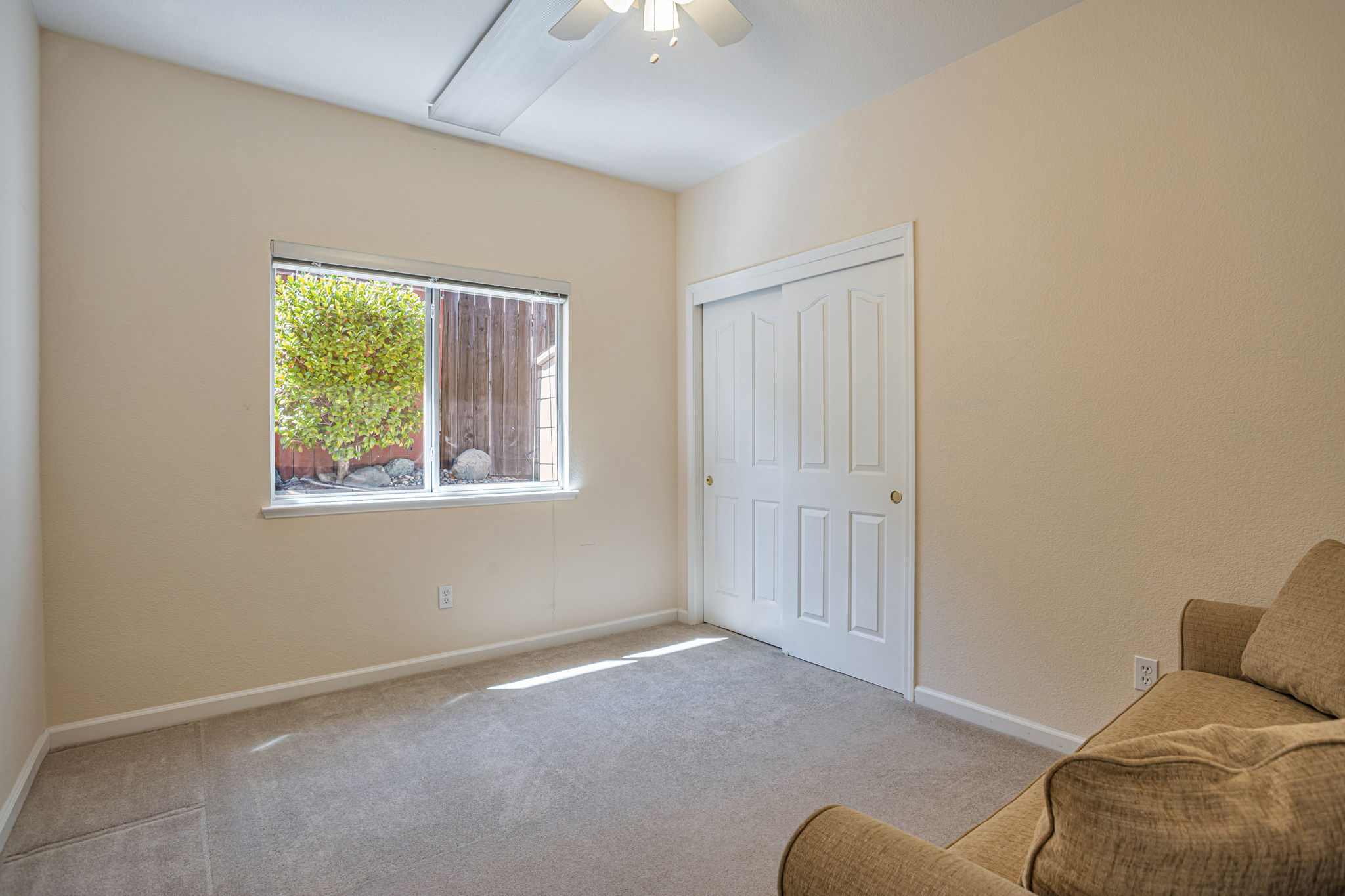 020_12220 Westwood Dr_
