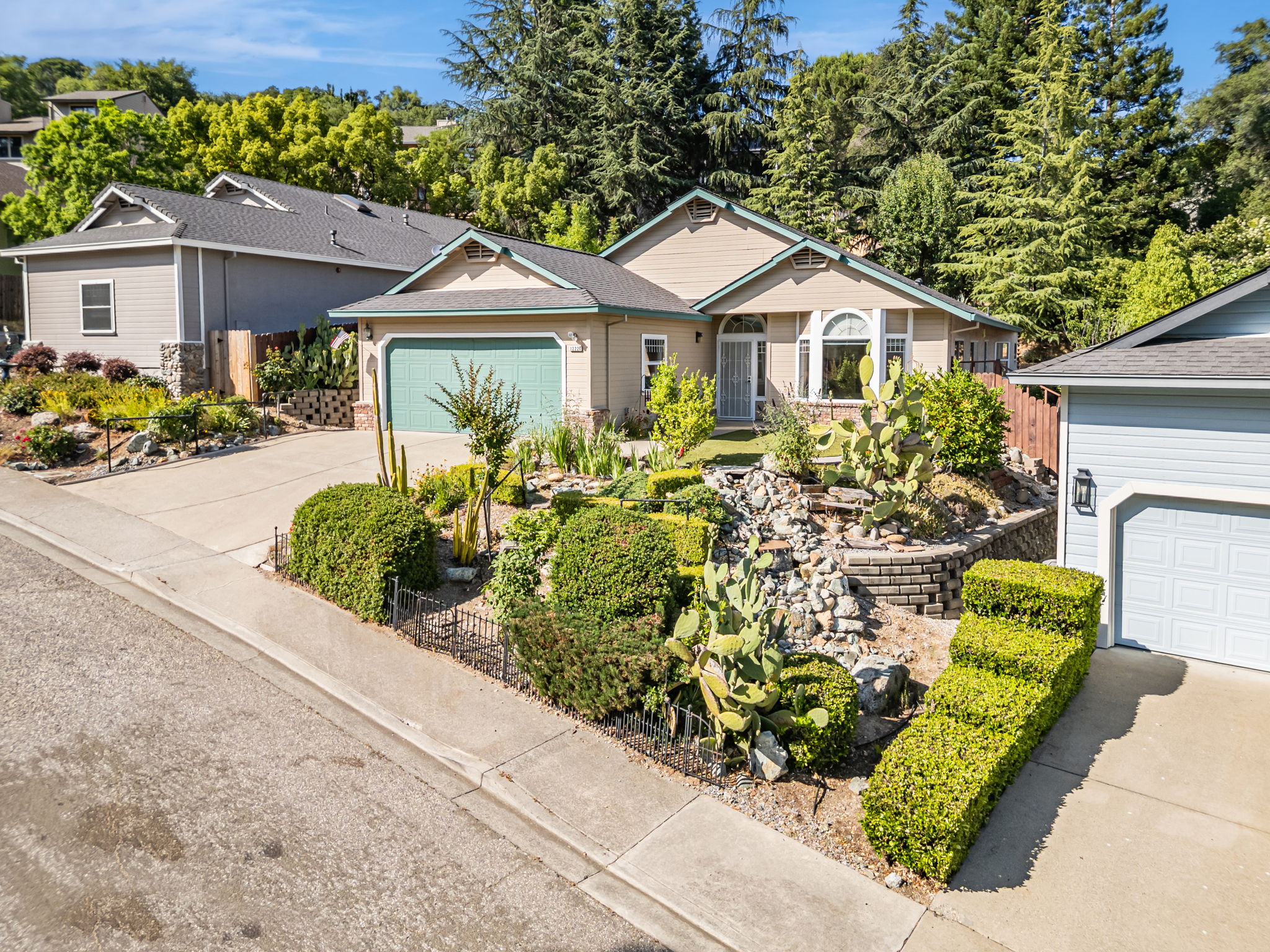 001_AERIAL_ 12220 Westwood Dr