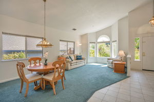 015_12220 Westwood Dr_