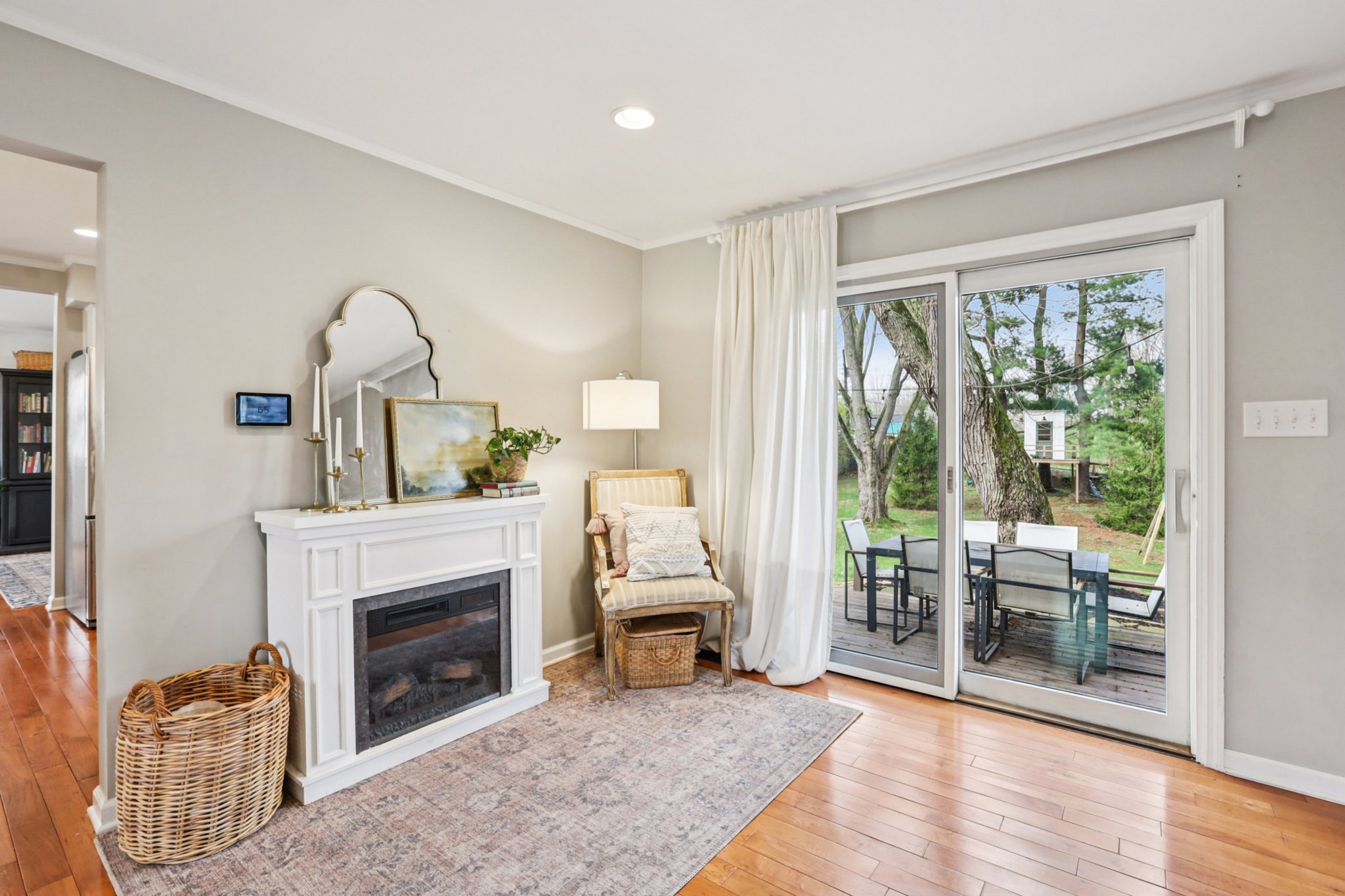 Daugherty Dr-S0304-005.jpg