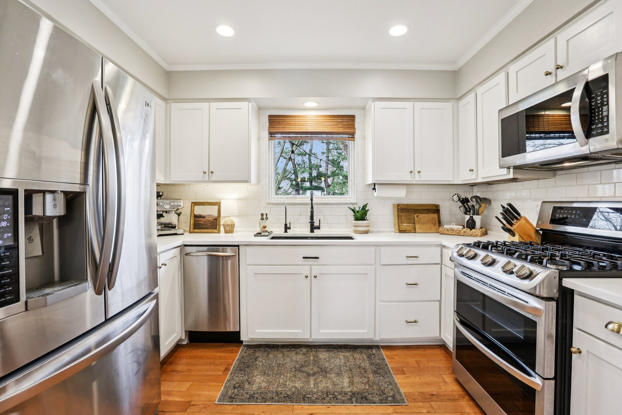 Daugherty Dr-S0304-012.jpg