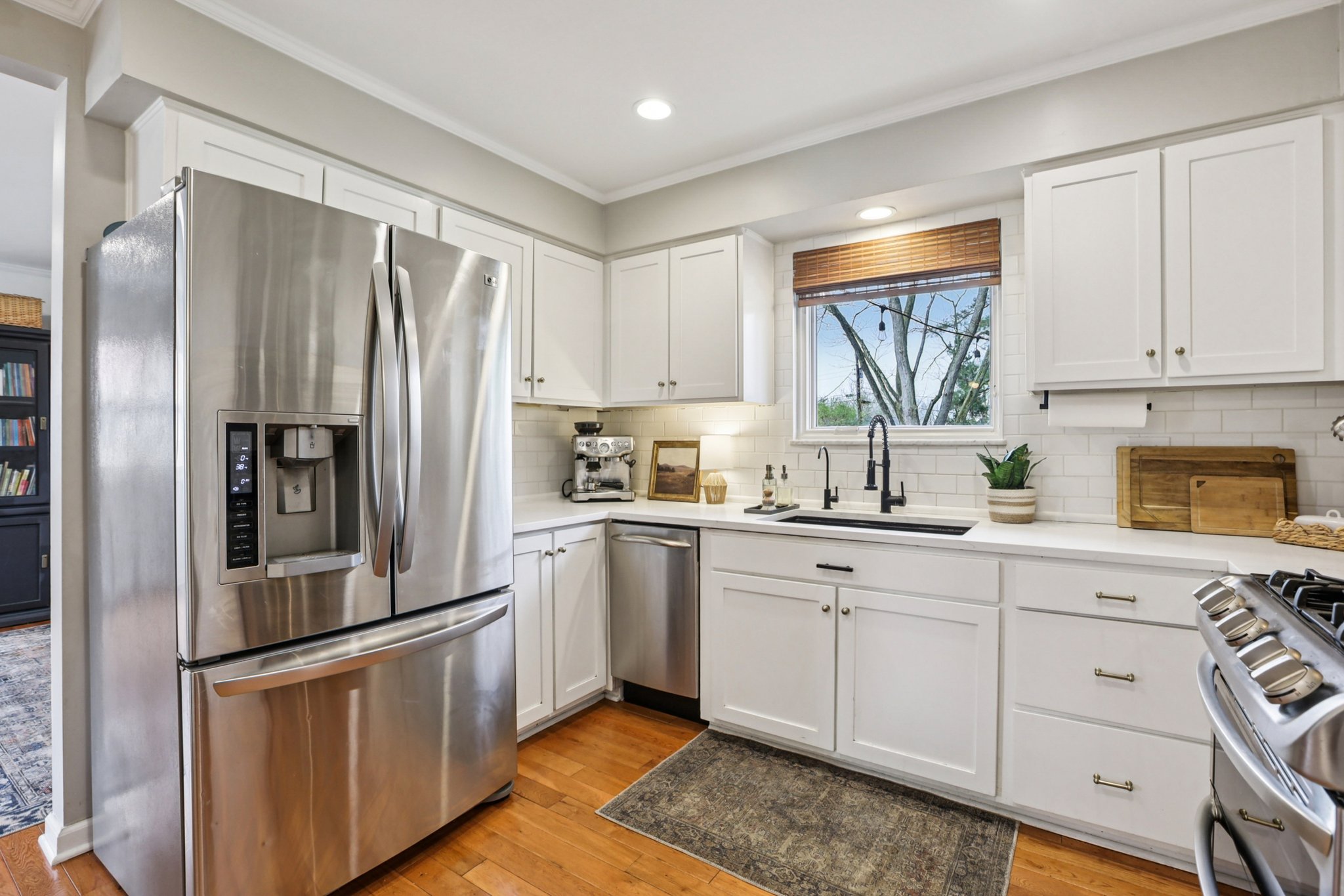 Daugherty Dr-S0304-013.jpg