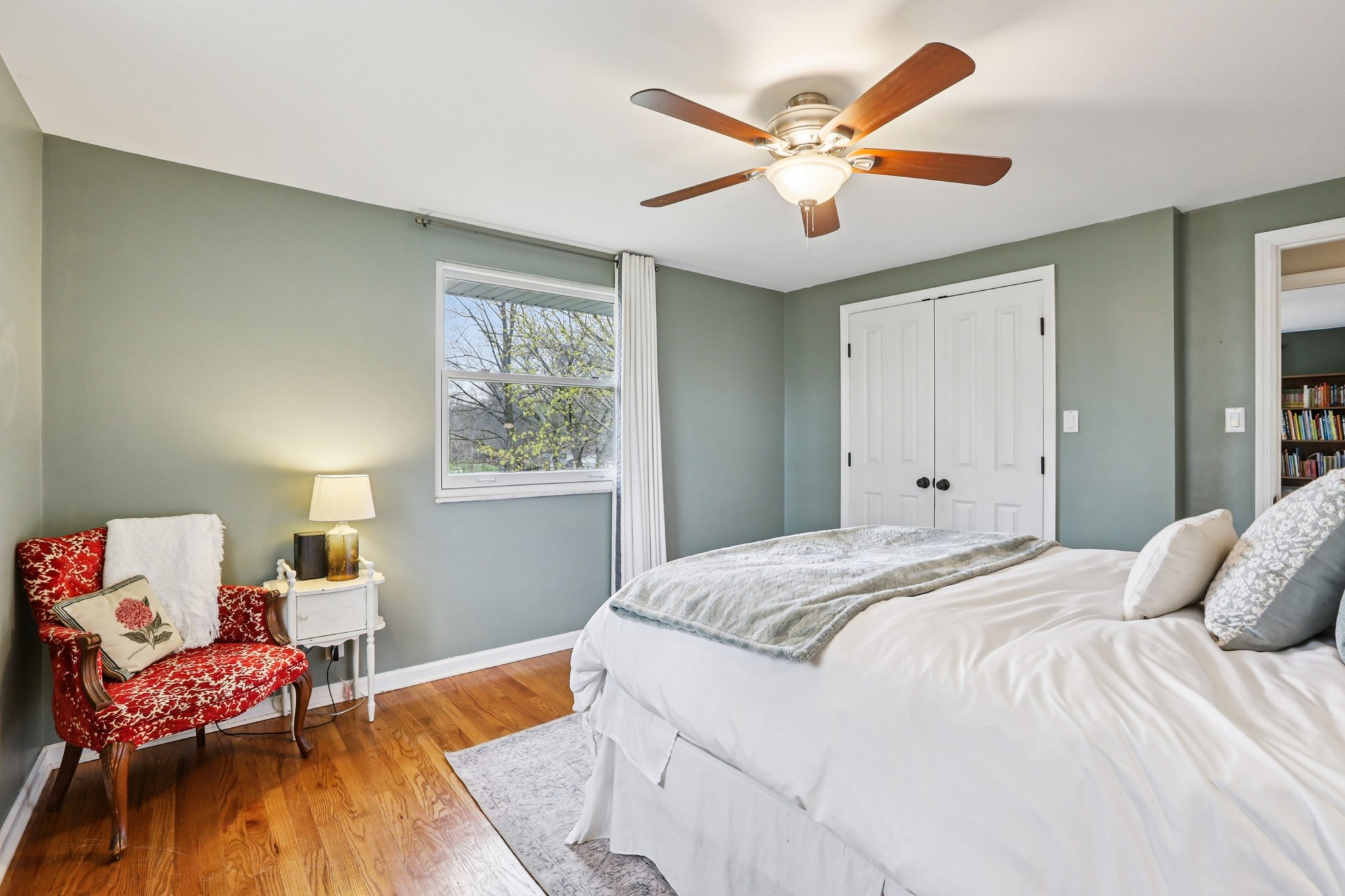 Daugherty Dr-S0304-027.jpg