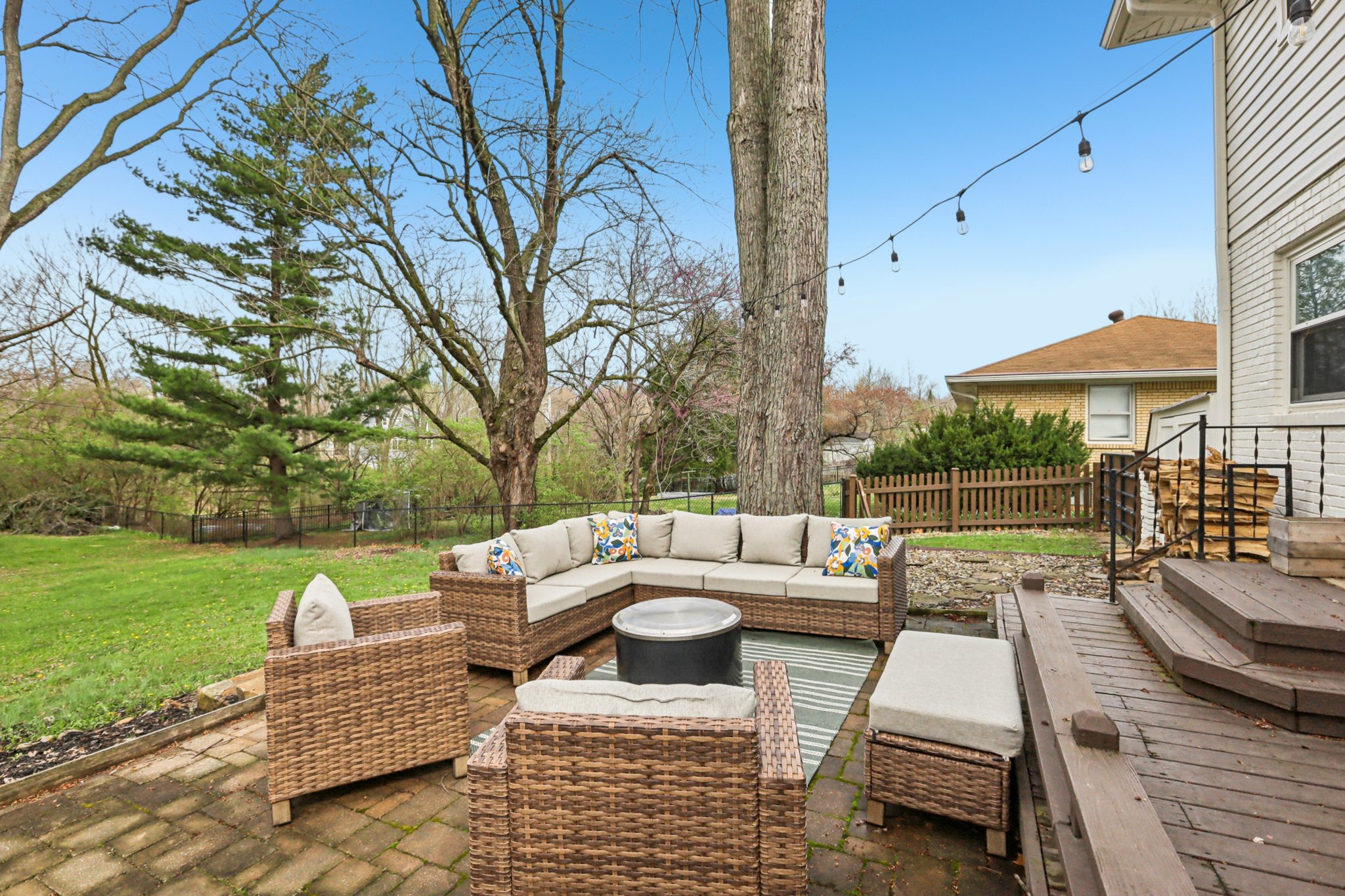 Daugherty Dr-S0304-034.jpg