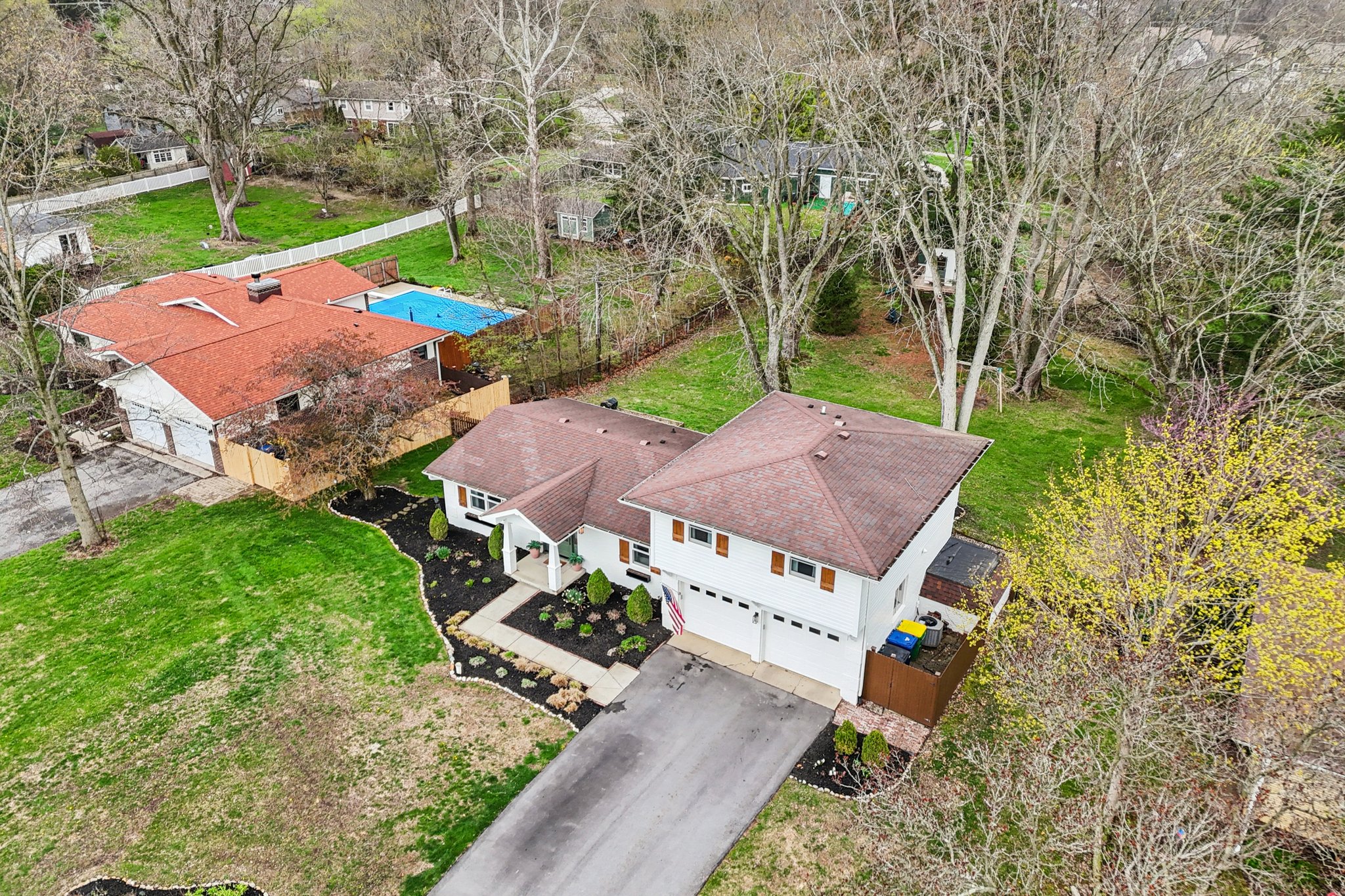 Daugherty Dr-S0304-047.jpg