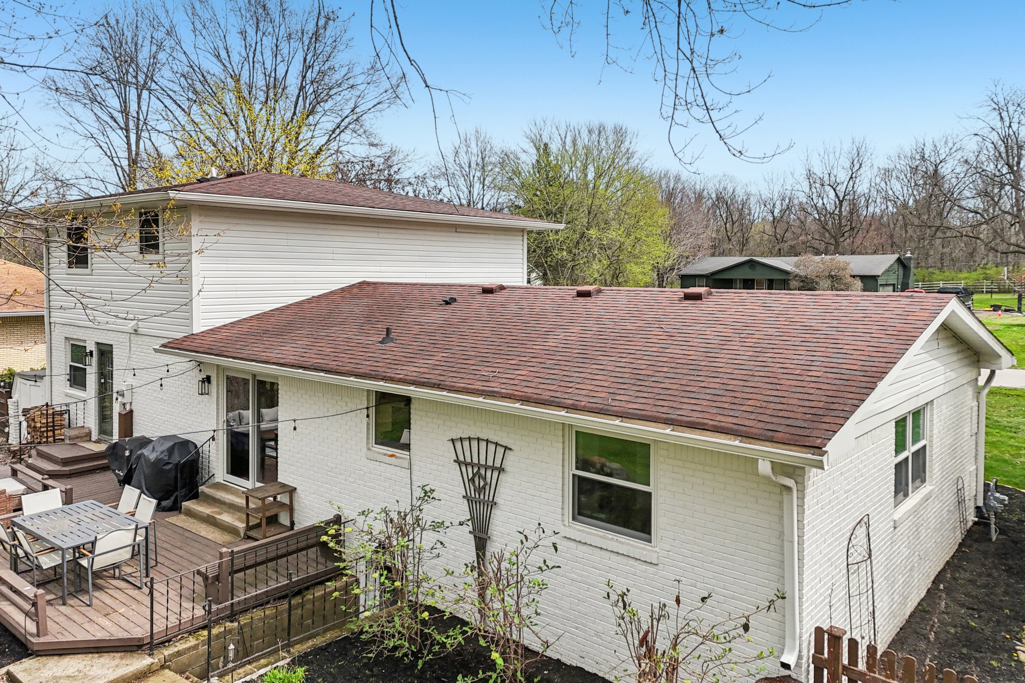 Daugherty Dr-S0304-053.jpg