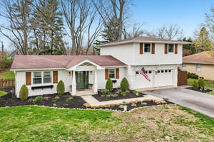 Daugherty Dr-S0304-044.jpg