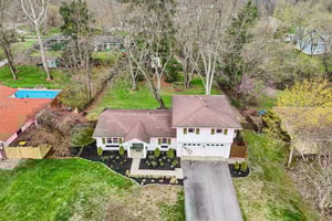 Daugherty Dr-S0304-046.jpg