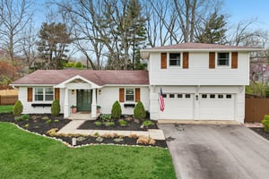 Daugherty Dr-S0304-043r.jpg