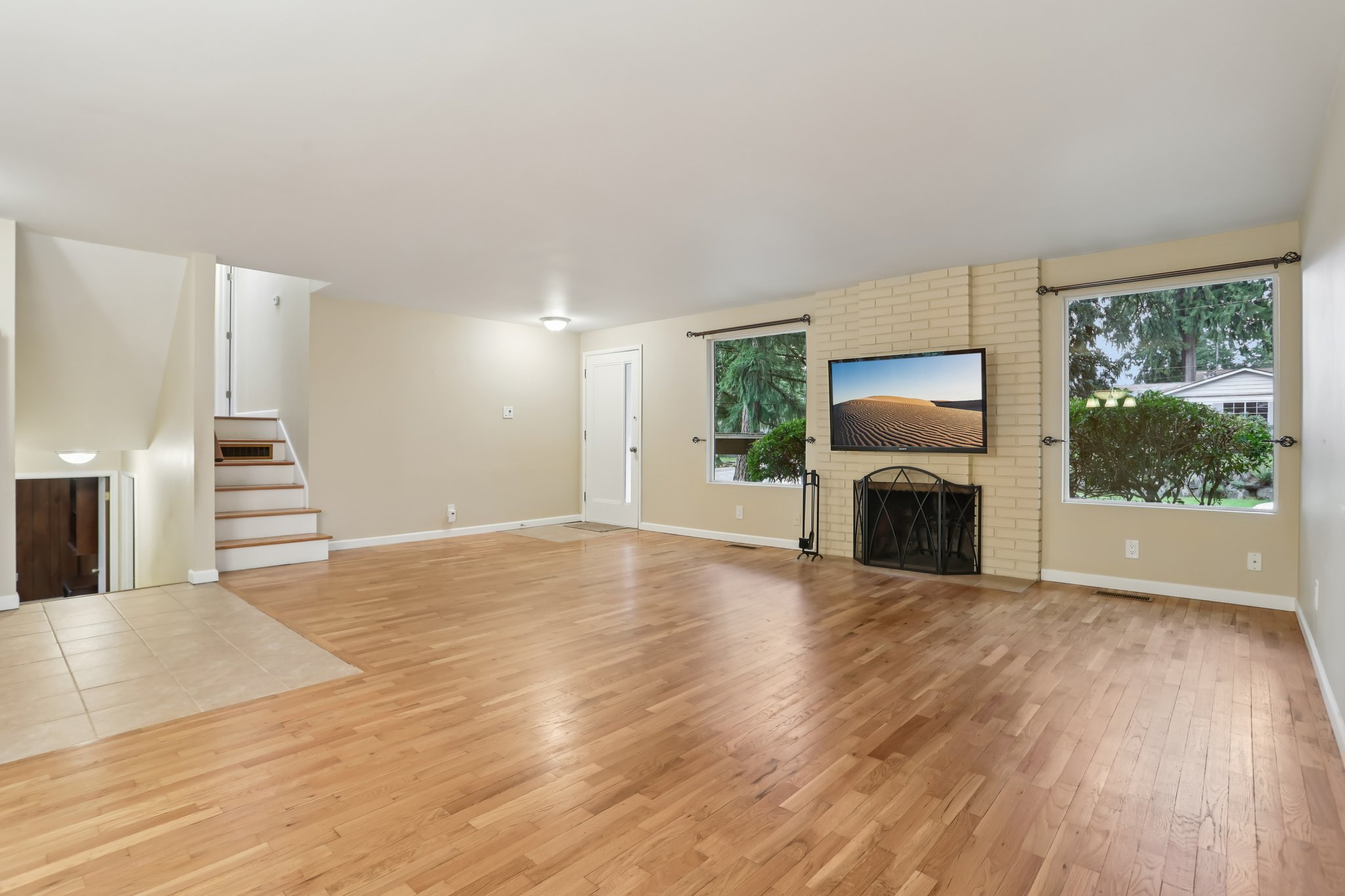 SE 60th Pl-S2701-010.jpg