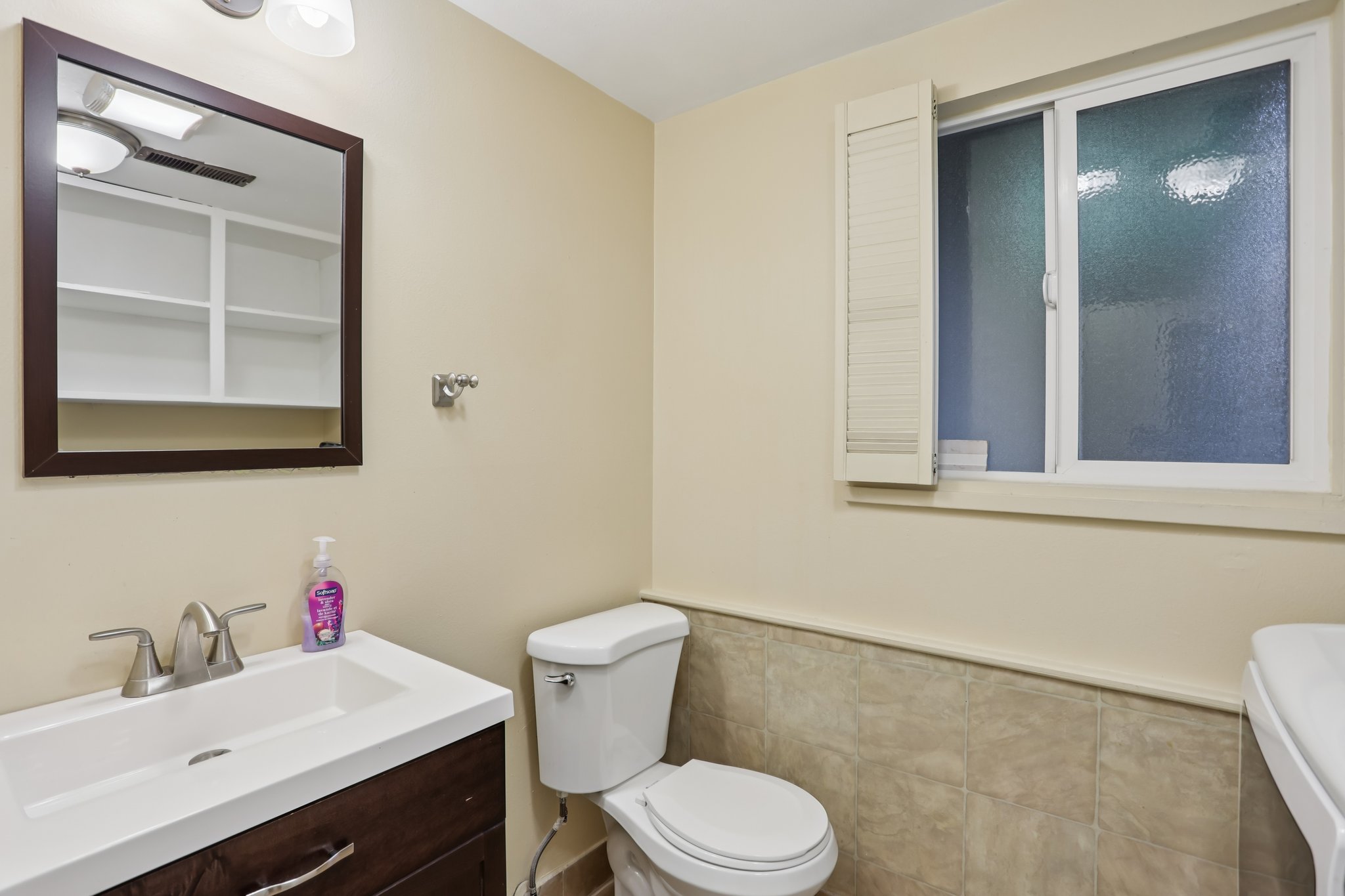 SE 60th Pl-S2701-030.jpg