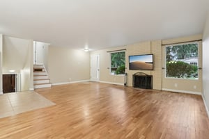 SE 60th Pl-S2701-010.jpg