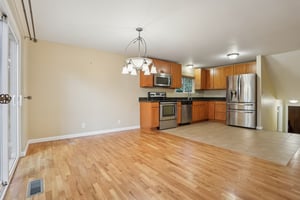 SE 60th Pl-S2701-012.jpg