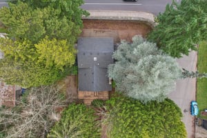 SE 60th Pl-S2701-016 (2).jpg