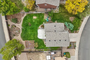 N Ivy Way-S2310-051.jpg
