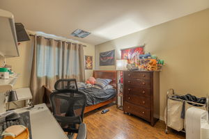  Photo 31